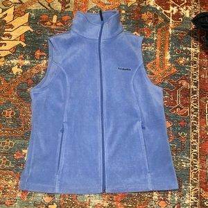 Columbia fleece vest in blue